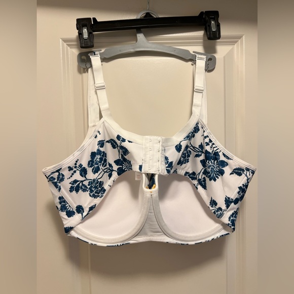 Lane Bryant Cacique Lightly Lined Balconette - Picture 2 of 5